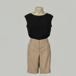 Bermuda bege em crepe