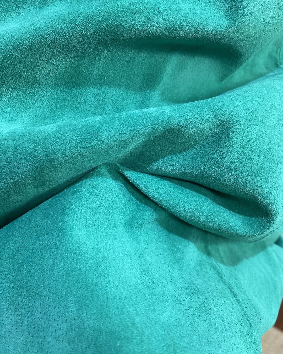 Vestido camurça verde franjas - Tam M - Imagem 9