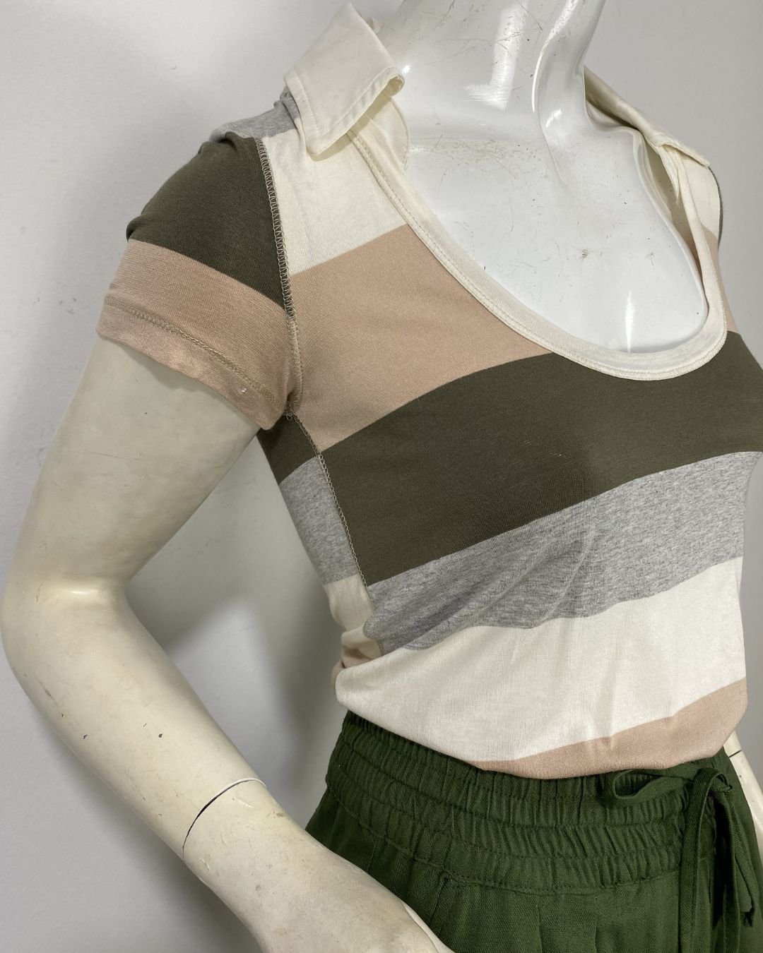 Camiseta listrada mix de cores - Tam P - Imagem 6