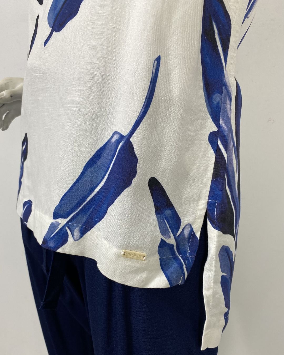 Blusa decote quadrado estampada - Tam 40 - Imagem 4