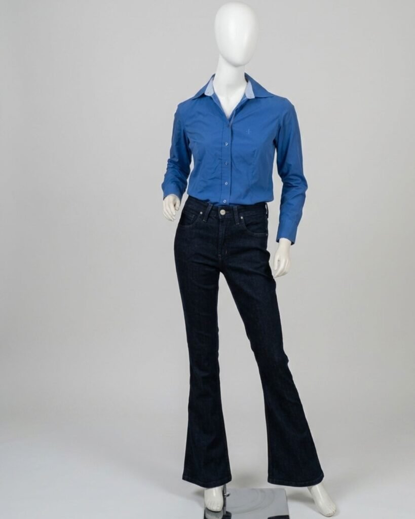 Calça jeans escura flare – Tam 40