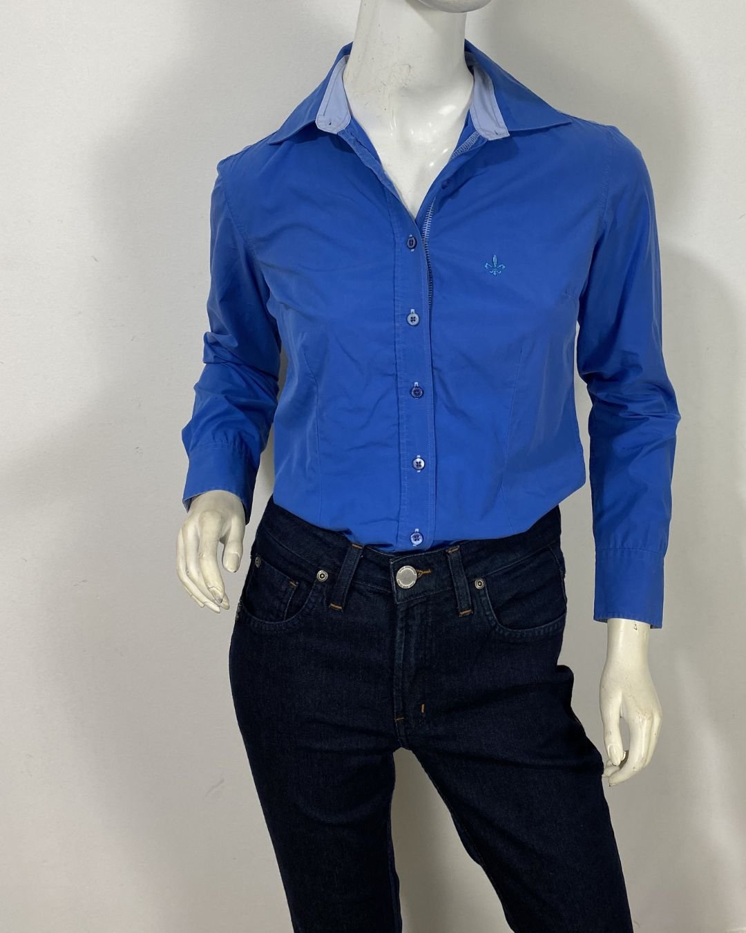 Calça jeans escura flare - Tam 40 - Imagem 2