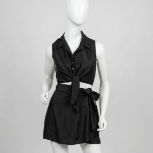 Short saia preto seda - Tam P
