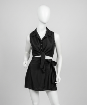Short saia preto seda - Tam P
