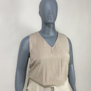 Blusa bege claro com botões - Tam GG
