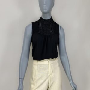Blusa crepe decote bordado - Tam M