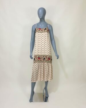 Vestido claro floral alcinha - Tam 36