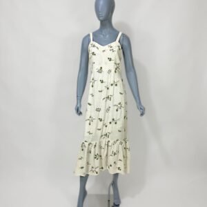 Vestido claro bordado - Tam G