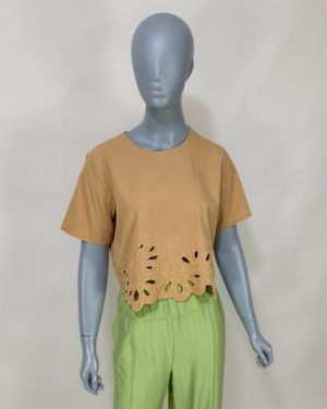 Blusa bege bordada - Tam G