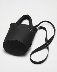 Bolsa preta bucket mini