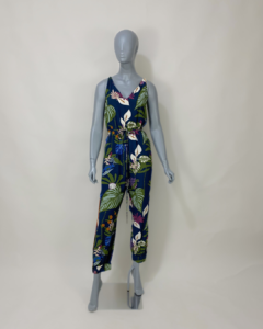 Macacão verde floral - tam 40